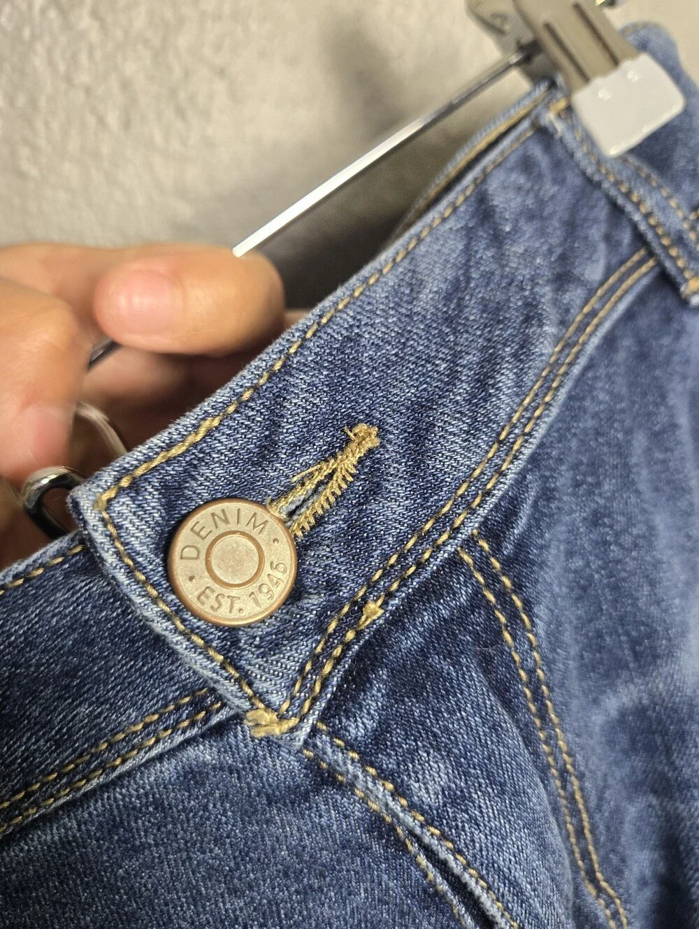 C Est 1946 Midrise Ankle Crop Jeans Size 14